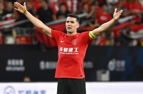 关于中超赛程吃紧，巴塞罗那今晚刷新队史纪录，信心回归，训练强度明显提升的信息-爱游戏平台